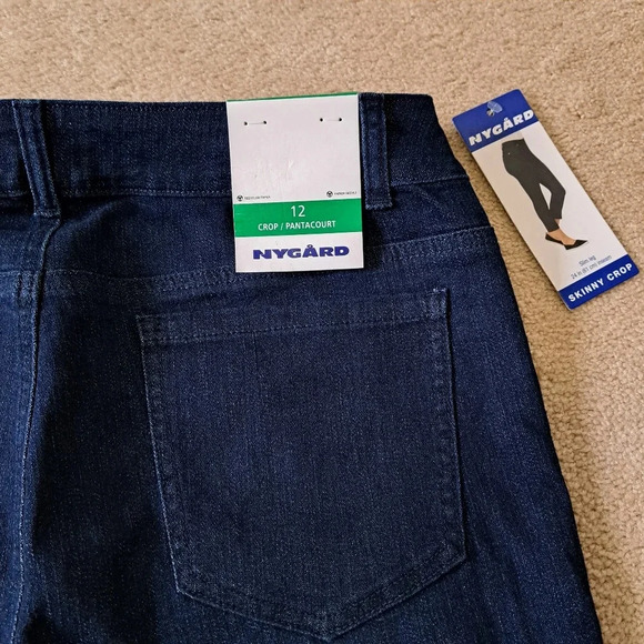 Peter Nygard Dark Blue Ankle & Cropped Jeans - Picture 8 of 11